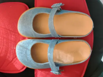 Zapatos planos azules de lona - miniatura 1