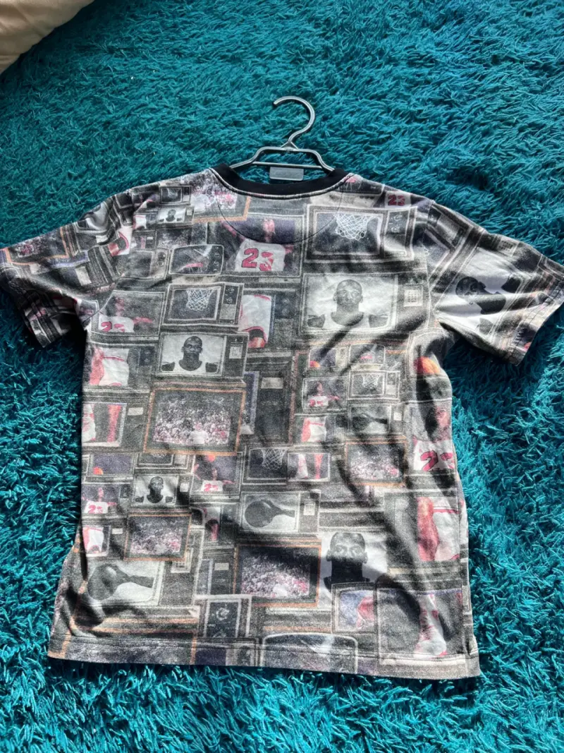 Polera Jordan - 2