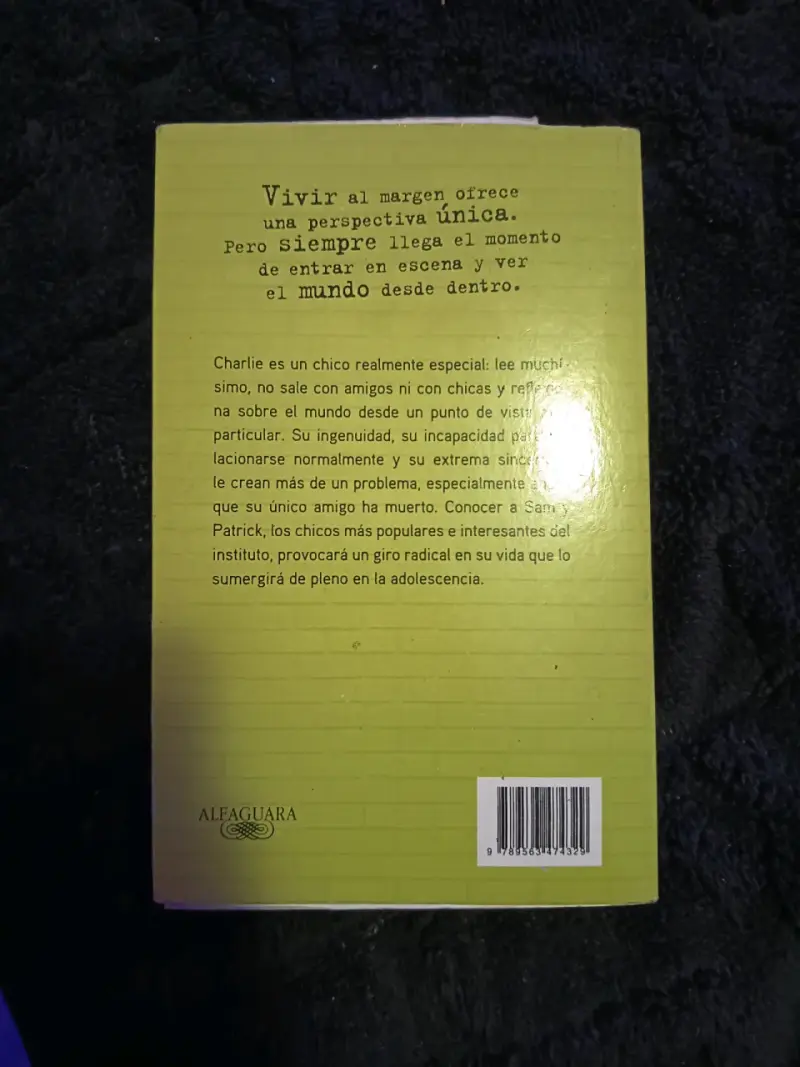 Libro Las Ventajas de ser Invisible - 2