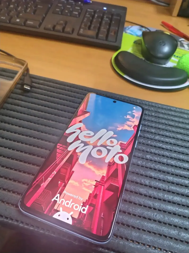 Moto G84 5G - 1