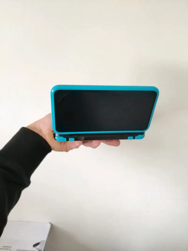 New Nintendo 2DS XL - 3