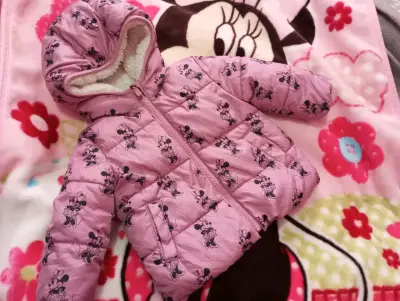 Chaqueta infantil morada con bordado - miniatura 6