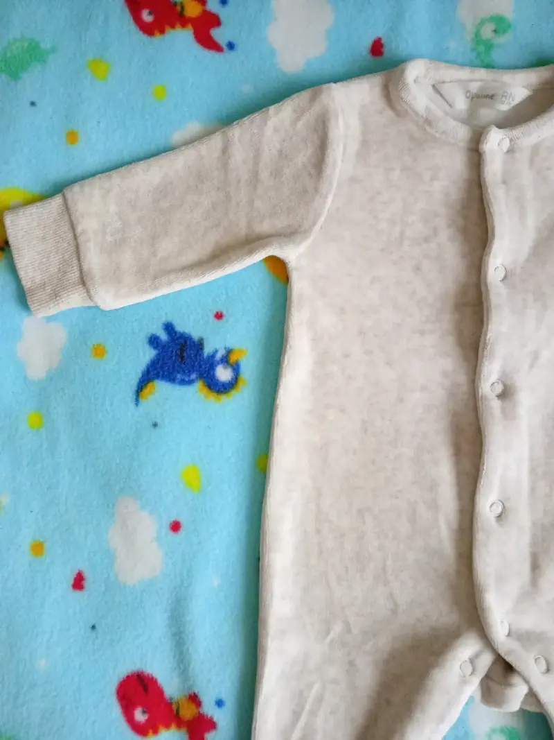 Pijama enterito beige bebé - 2