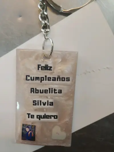 Llavero con foto personalizada en Resina - miniatura 2