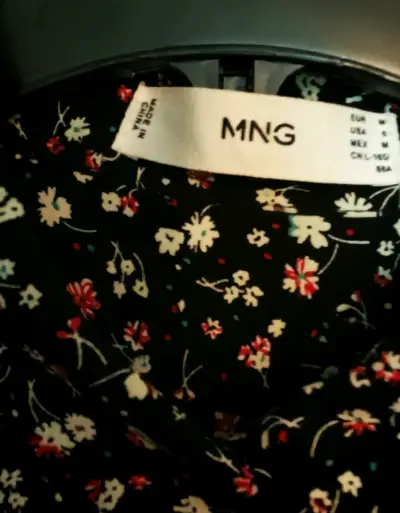 Vestido largo floral negro - miniatura 3