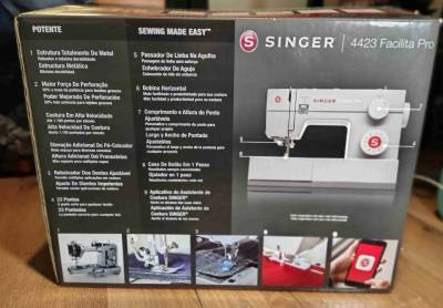 Máquina de coser Singer Facilita Pro 4423 - miniatura 3