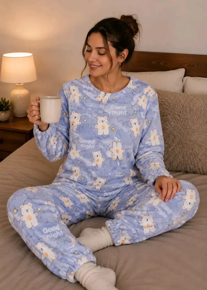 Pijama azul con ositos