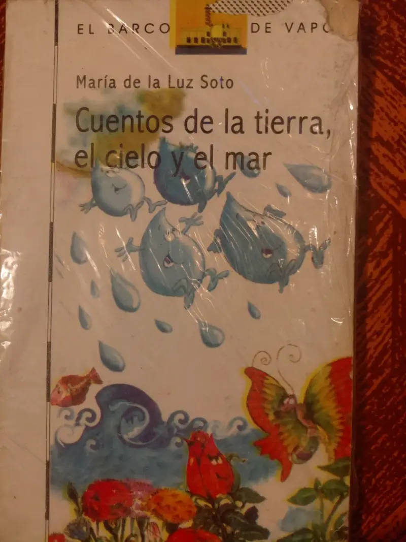 Libro 'Cuentos de la tierra' usado