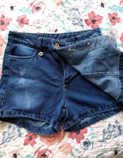 Shorts de mezclilla azul - miniatura 2