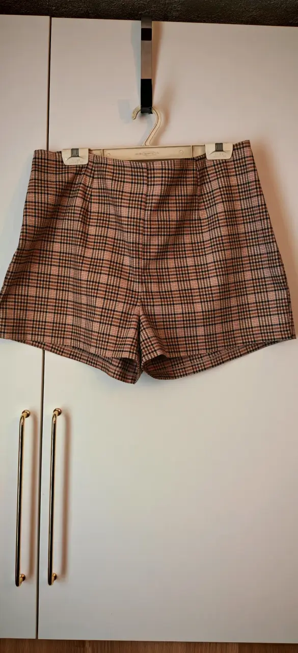 Shorts cuadros estilo vintage