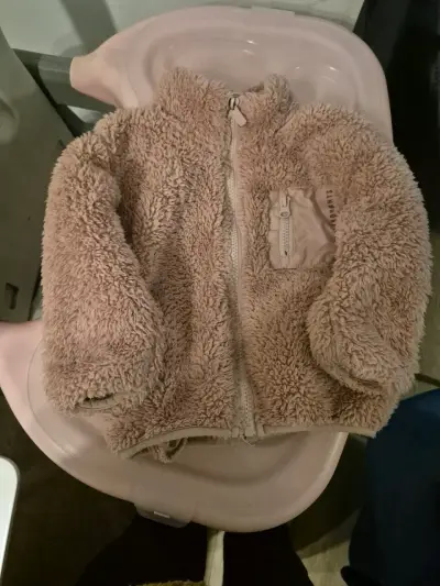 Chaqueta polar rosada para niña - miniatura 1