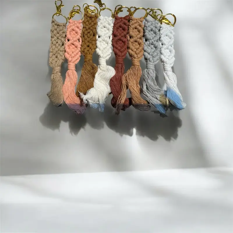 Colgantes de macramé multicolores - 2