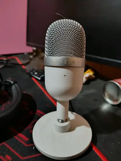 Micrófono Razer Seiren Mini Mercury White - miniatura 2