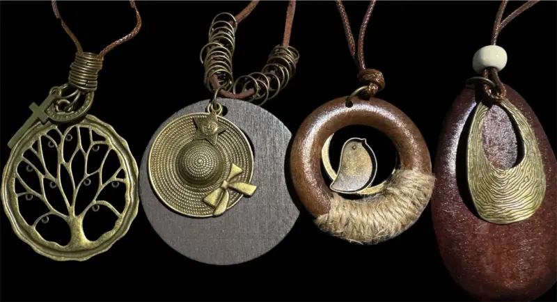 Collares artesanales únicos - 1