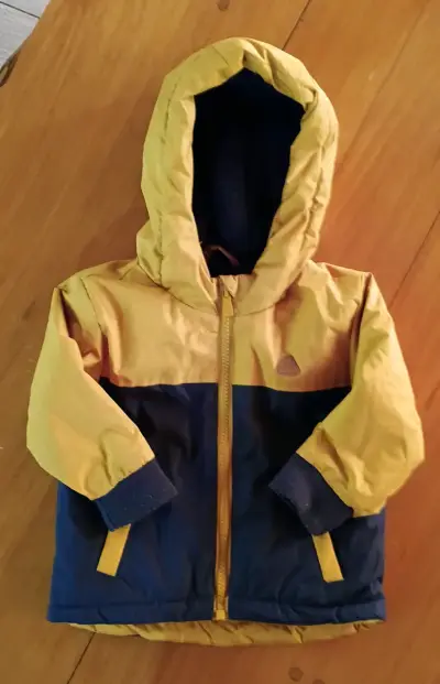Chaqueta impermeable amarilla infantil - miniatura 1