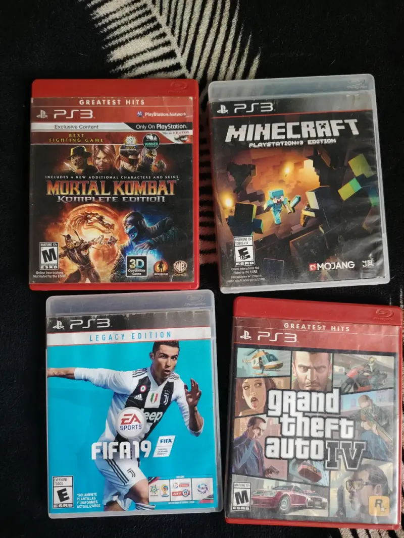 Juegos PS3 variados en estuche