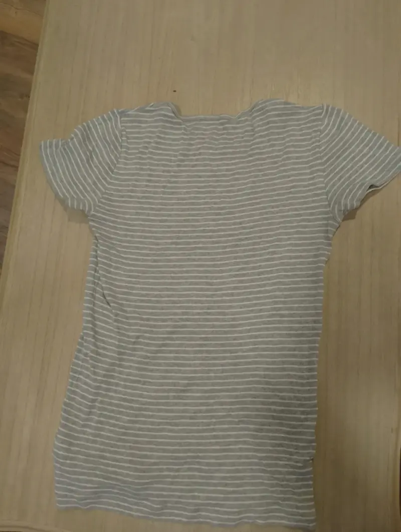 Polera rayada gris GAP - 3