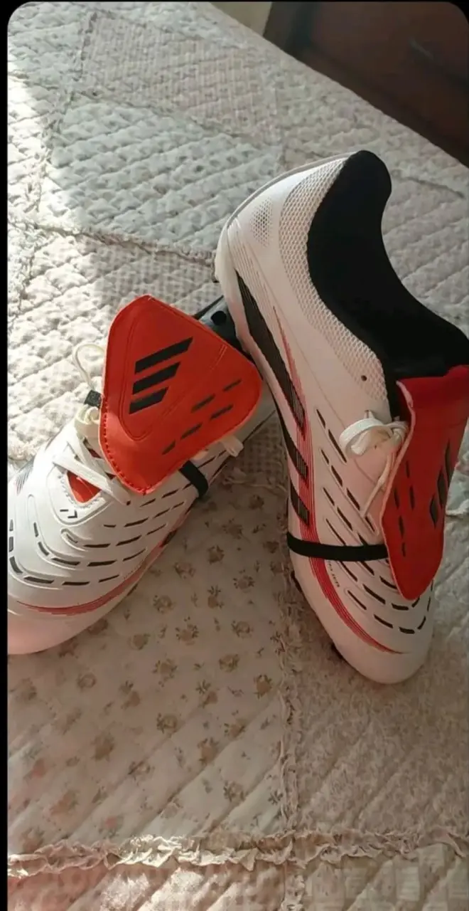 Zapatos de futbol talla 42 - 2