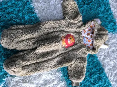 Enterito infantil de peluche - miniatura 1