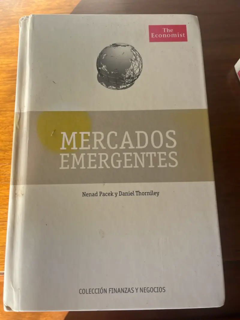 Lote de libros financieros - 4