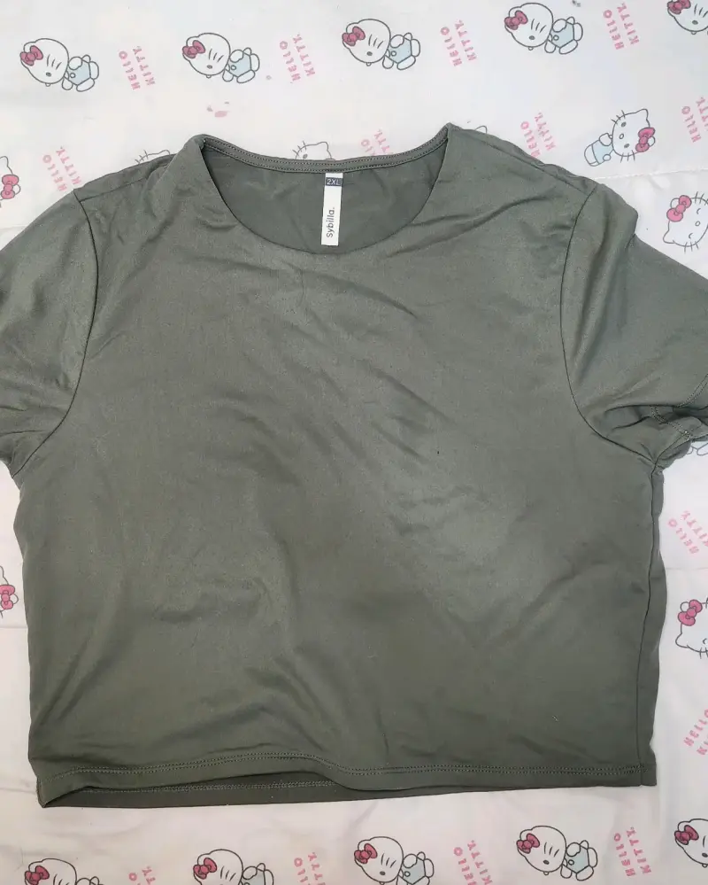 Polera verde oliva - 1