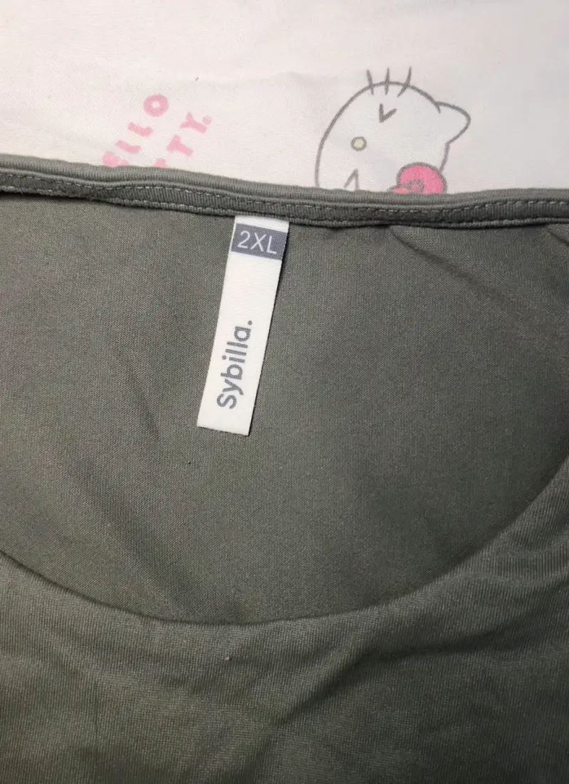 Polera verde oliva - 2