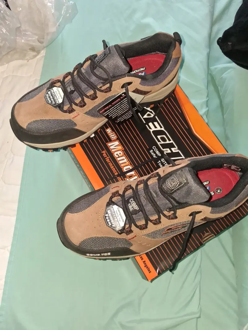 Zapatillas Skechers marrones - 3