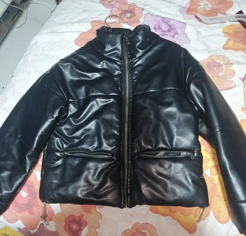 Chaqueta puffa negra