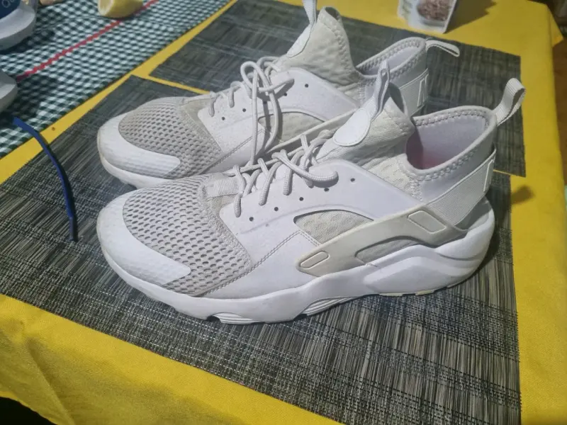 Zapatillas deportivas blancas Nike - 1