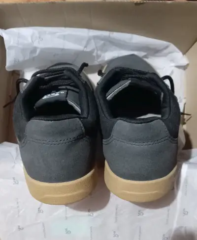 Zapatillas urbanas gris oscuro - miniatura 2