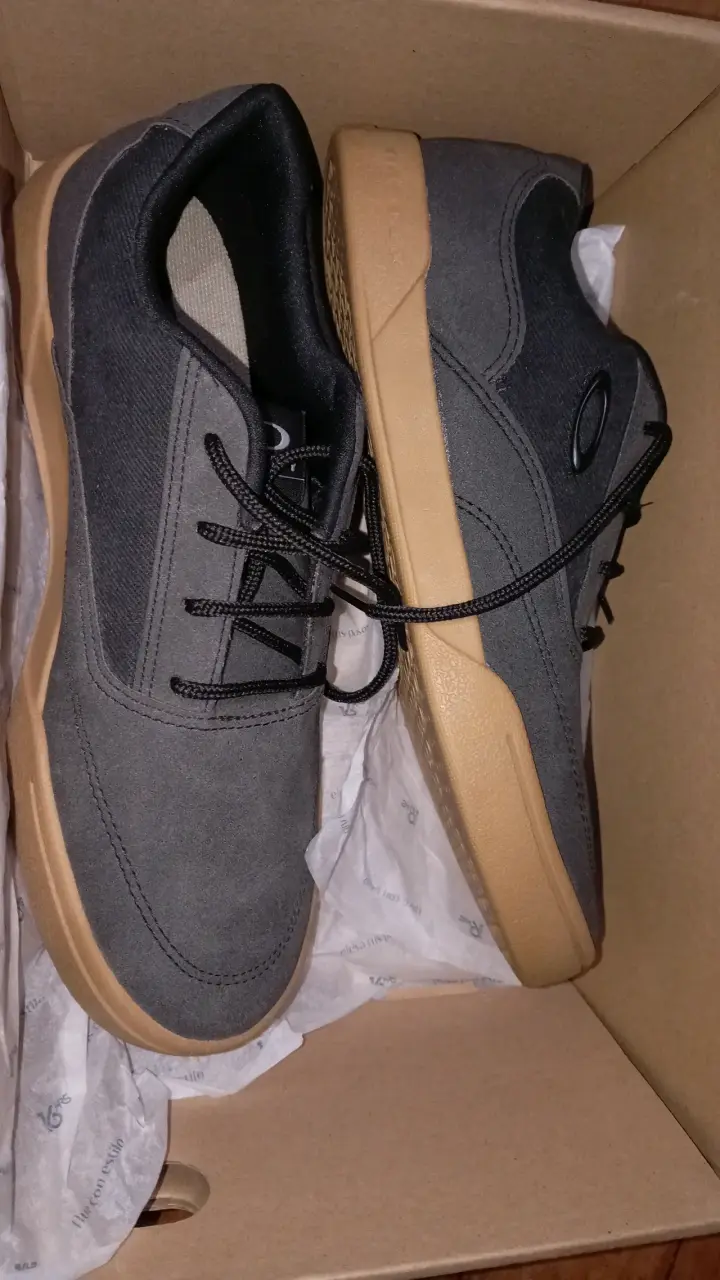 Zapatillas urbanas gris oscuro - 4