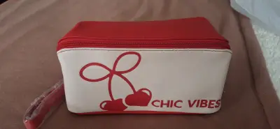 Neceser Chic Vibes rojo y blanco - miniatura 1
