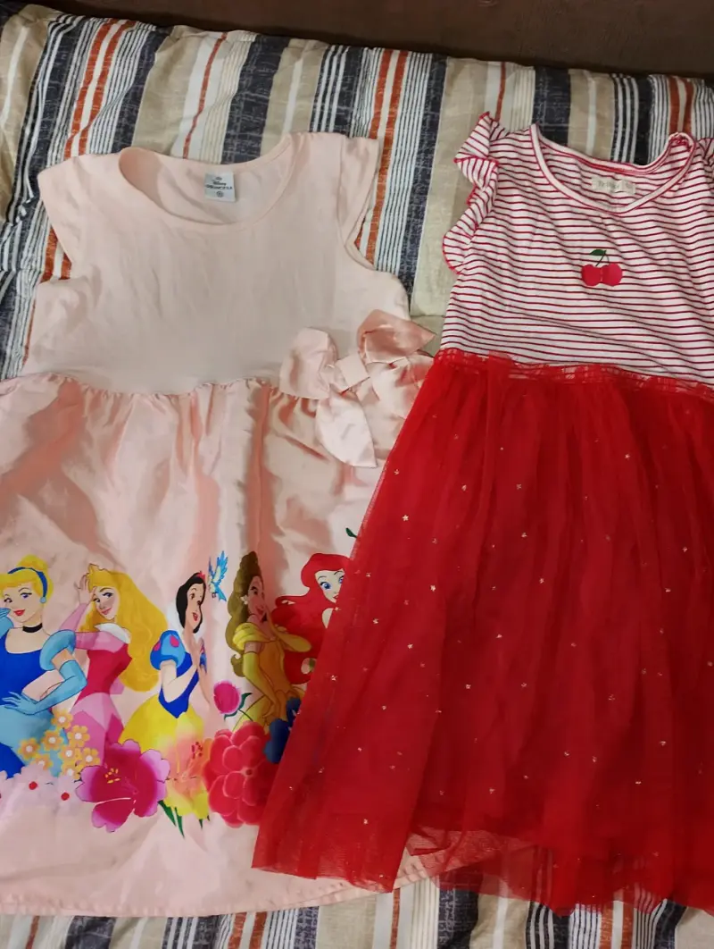Lindos vestidos de niña