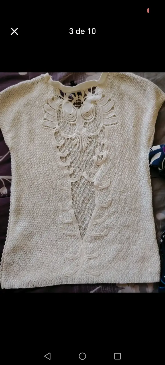 Polera tejida con diseño de búho