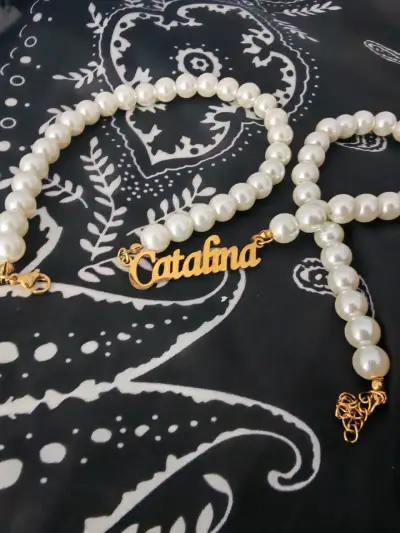 Collar de perlas con nombre - miniatura 3