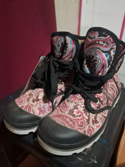 Botines estampados estilo bohemio - miniatura 1