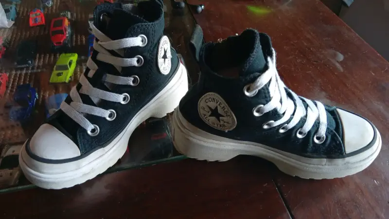 Zapatillas y botitas - 2