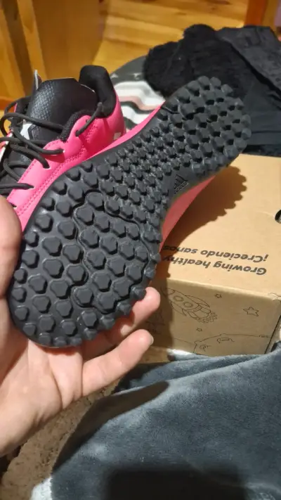 Zapatillas deportivas rosas - miniatura 2