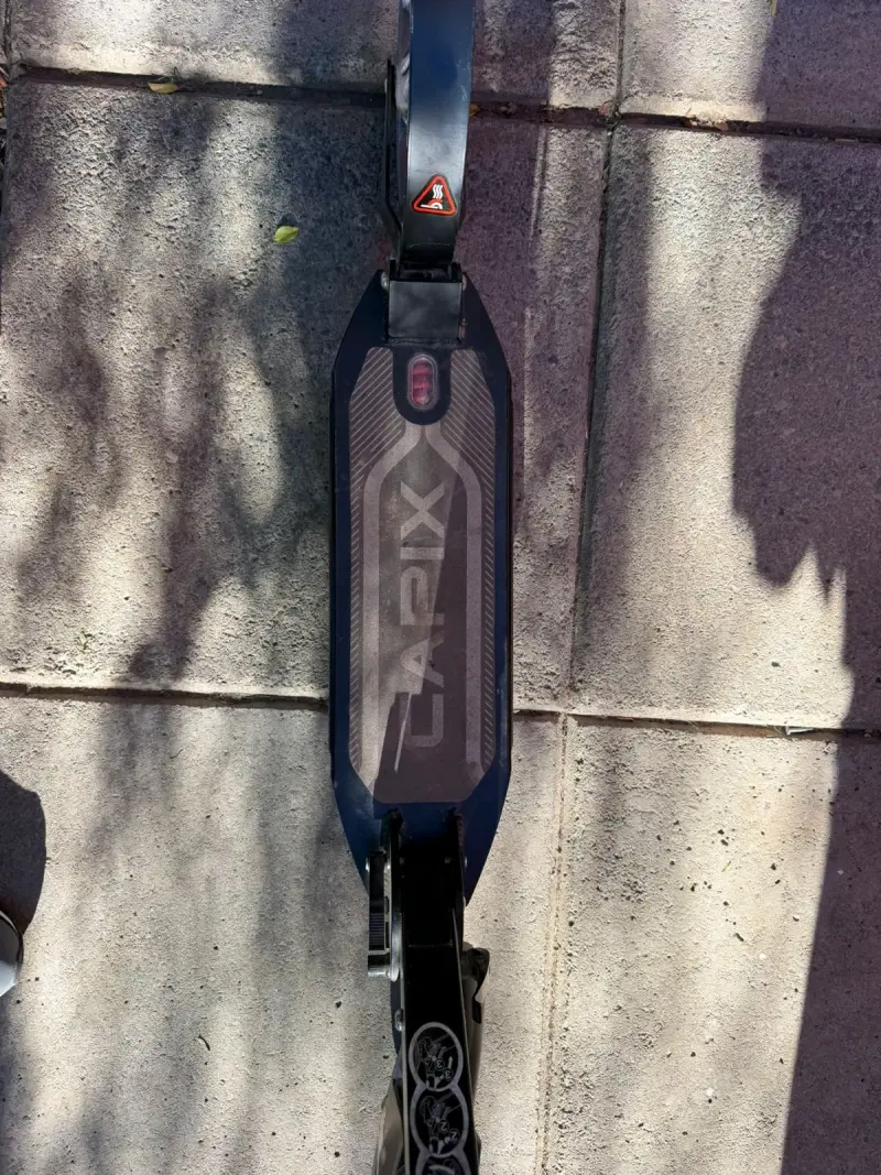 Scooter plegable negro - 2