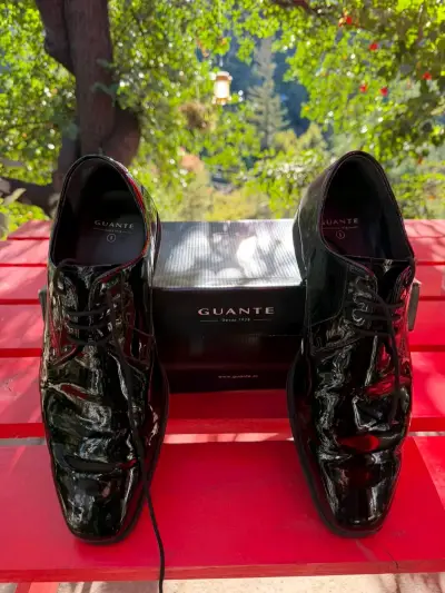 Zapatos de charol negros Guante - miniatura 1