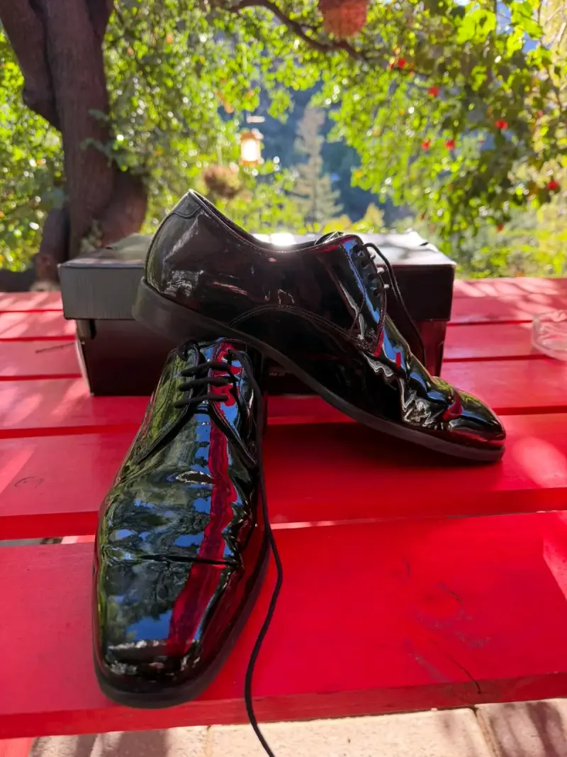 Zapatos de charol negros Guante - 2