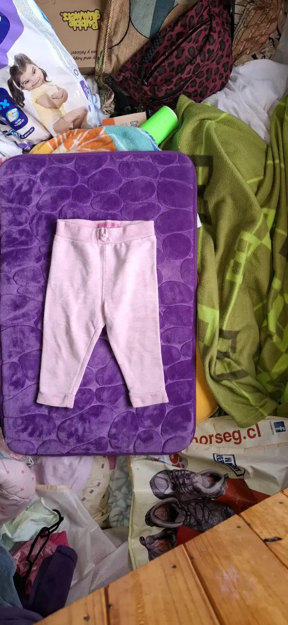 Suéter gris con arcoíris infantil - 4