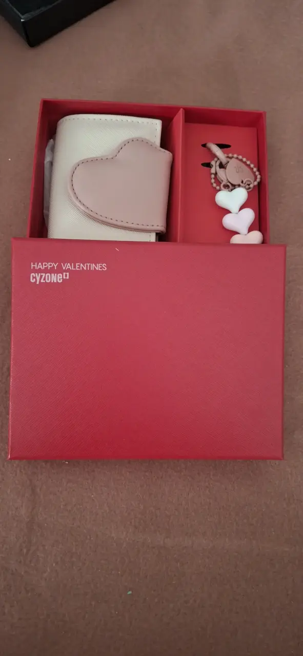 Set de billetera y llavero Cyzone - 1