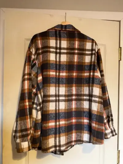 Camisa leñadora a cuadros - miniatura 2
