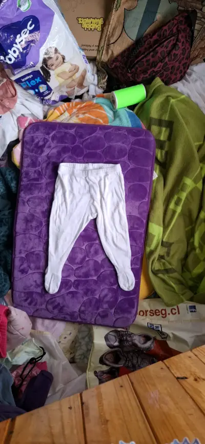 Bodys y pantys y jeans y peludito - miniatura 1