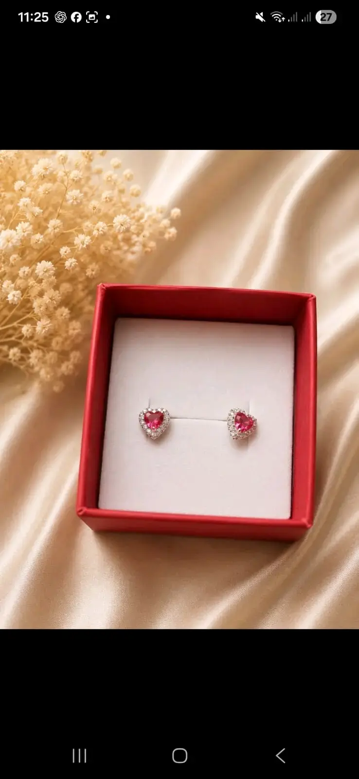 Aros de corazón con brillantes