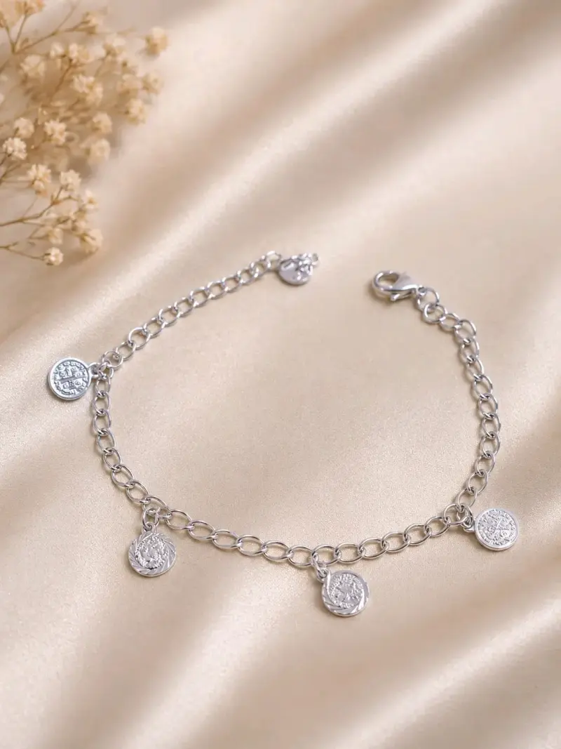 Pulsera de cadena con dijes