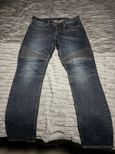 Jeans azul oscuro con costuras - miniatura 1