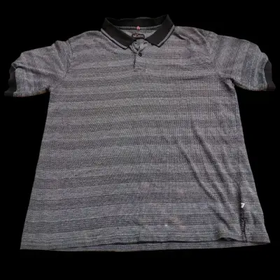 Polera gris de hombre - miniatura 1