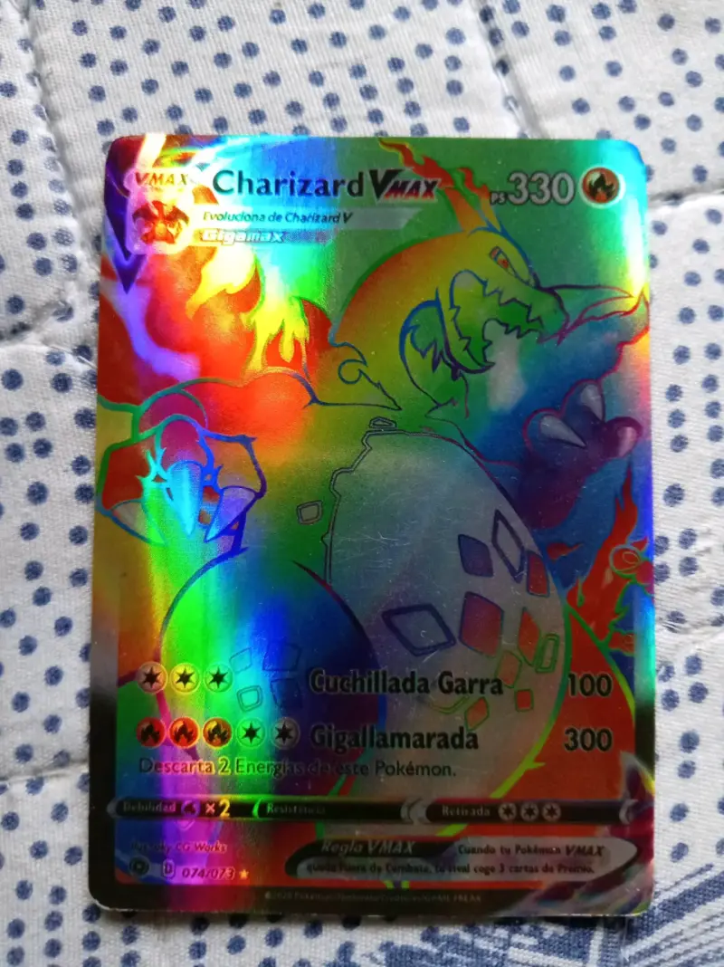 Carta Charizard VMAX Pokémon - 1